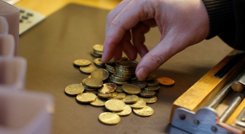 ΥΠΟΙΚ για επικουρικές συντάξεις:Τεχνική αδυναμία η ημερομηνία πληρωμής στους δικαιούχους