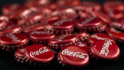 Σε χαμηλό 3μήνου η Coca Cola, λόγω πιέσεων στις αναδυόμενες