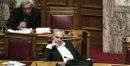 «Πόλεμος» Φλαμπουράρη-Σαλμά στη Βουλή