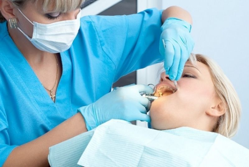 Με δικαστική βούλα ανοίγει το επάγγελμα του οδοντίατρου
