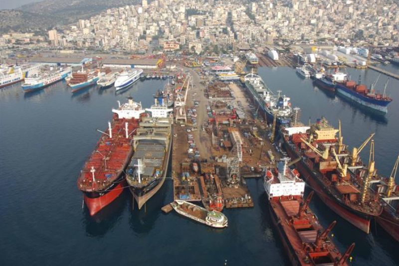 Εν μέσω τοπικής φουρτούνας πρόσω ολοταχώς για ιδιωτικοποίηση του ΟΛΠ