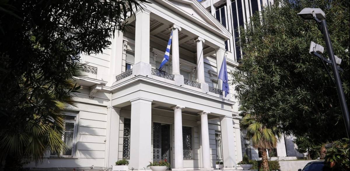 ΥΠΕΞ: Καμία ξένη δύναμη δεν βρίσκεται σε ελληνικό έδαφος