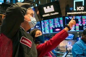 Δεύτερη ημέρα ρευστοποιήσεων για τη Wall Street