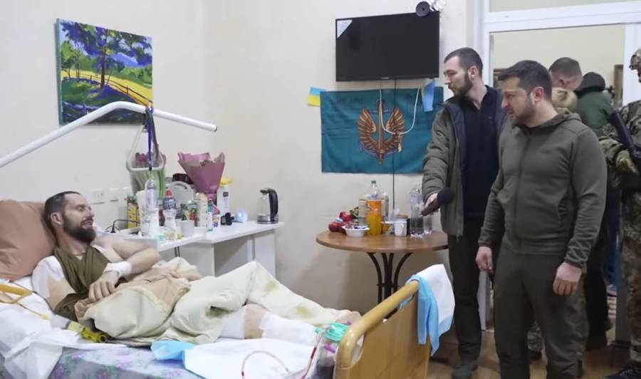 Ουκρανία-ΟΗΕ: Τουλάχιστον 596 οι νεκροί άμαχοι- Επίσκεψη Ζελένσκι σε τραυματίες