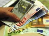 Εκτακτη σύσκεψη στο υπουργείο Οικονομικών για τα έσοδα