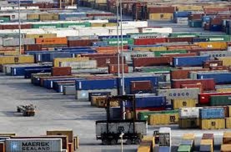 ΠΣΕ: Ταχύτερη άνοδος εισαγωγών από τις εξαγωγές