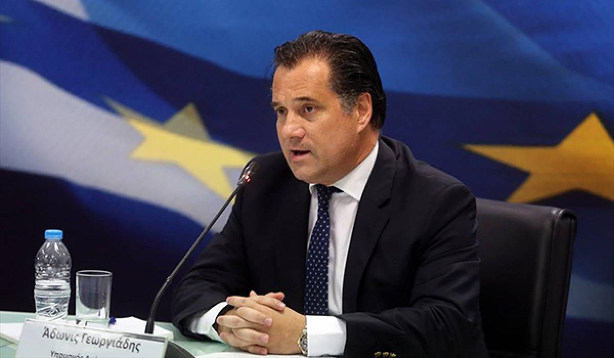 Γεωργιάδης: Δεν έχουμε δικαίωμα να περιορίζουμε τους πλήρως εμβολιασμένους