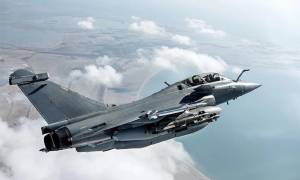 Rafale και Patrouille de France θα πετάξουν πάνω απ'την Αθήνα