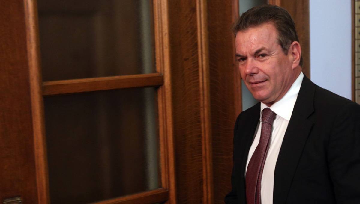 Πετρόπουλος:Μηνιαία ασφαλιστική εισφορά έως 200€ για το 90% μη μισθωτών
