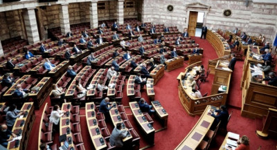 Ψηφίστηκε το νομοσχέδιο για την εκλογική διαδικασία των κατοίκων εξωτερικού
