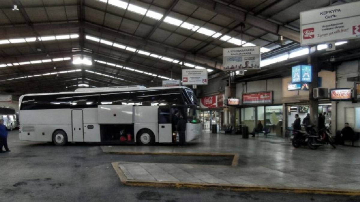 Αυξημένη η κίνηση σε ΚΤΕΛ, αεροδρόμια και τρένα