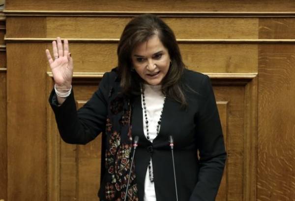 Μπακογιάννη για μεταναστευτικό: Η Ευρώπη να αναλάβει τις ευθύνες της