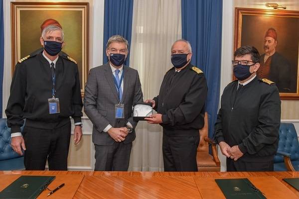 Συνεργασία ΠΝ και HOPEgenesis για αντιμετώπιση υπογεννητικότητας στα ακριτικά νησιά