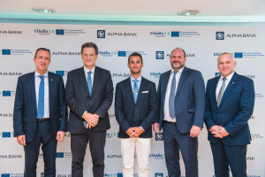 Alpha Bank:Πρώτη δανειοδότηση μικρής επιχείρησης με πόρους του Ταμείου Ανάκαμψης