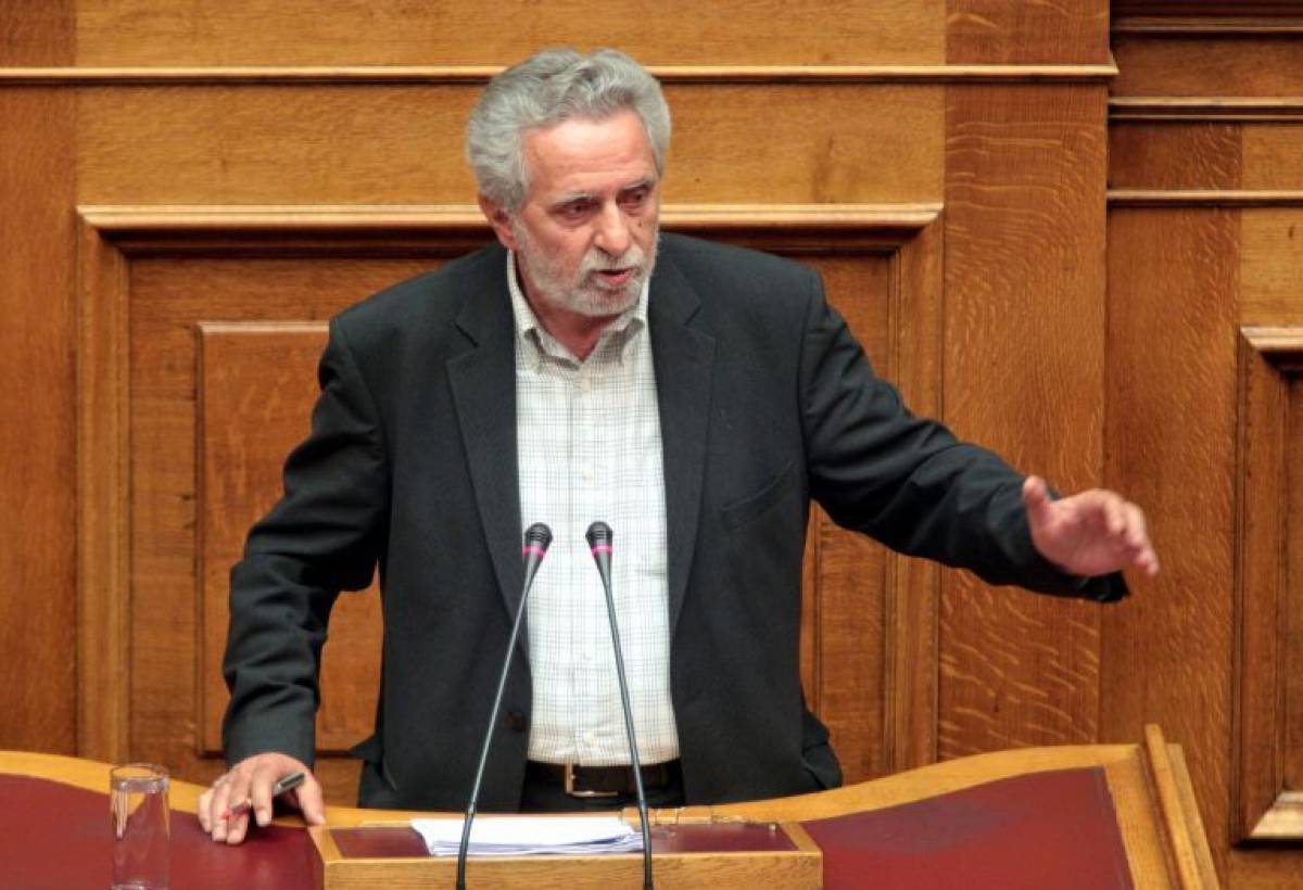 Δρίτσας: Η ΟΛΠ-COSCO ανενόχλητη ρυπαίνει σοβαρά το θαλάσσιο περιβάλλον