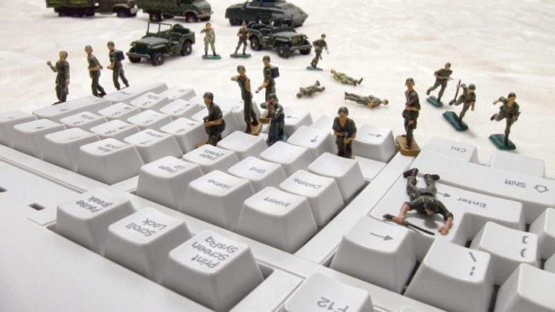 «Υβριδικός πόλεμος»: Νέας μορφής απειλή για την Ευρώπη!