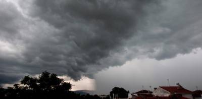 Πολιτική Προστασία: Οδηγίες για τις καταιγίδες-Τι να προσέξουν οι πολίτες