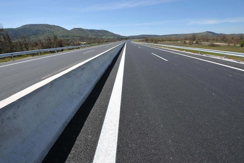 Ακατάλληλες οι εθνικές οδοί σύμφωνα με τους φορτηγατζήδες
