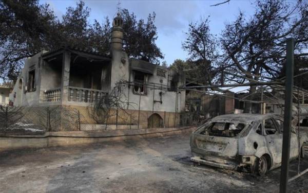 Στήριξη πυρόπληκτων: Χρηματικές ενισχύσεις, απαλλαγή ΕΝΦΙΑ- Δείτε αναλυτικά