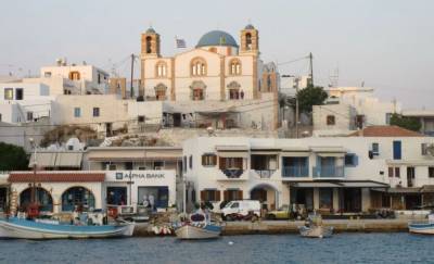 Έξι ελληνικά νησιά ιδανικά για τον Δεκαπενταύγουστο