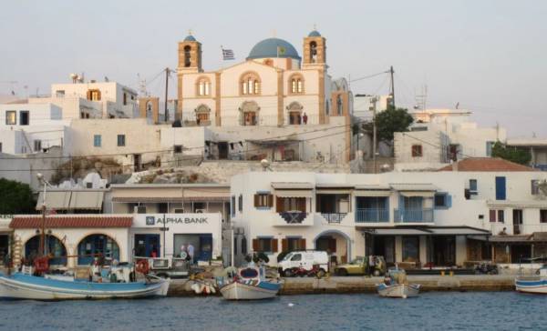 Έξι ελληνικά νησιά ιδανικά για τον Δεκαπενταύγουστο