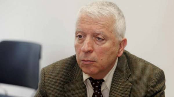 Μεταναστευτικό: Γενική απεργία την Τετάρτη στην Περιφέρεια Βορείου Αιγαίου