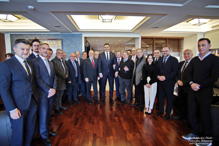 Ακτοπλοΐα: Τρία αναχώματα για να μη γίνουν αυξήσεις στις τιμές των εισιτηρίων