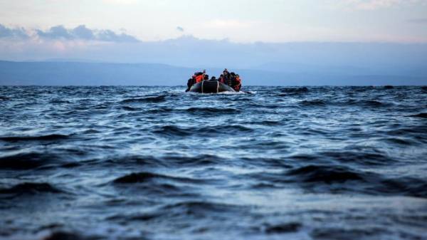 Σοκ στη Σάμο: Ένα παιδί νεκρό σε ναυάγιο με μετανάστες