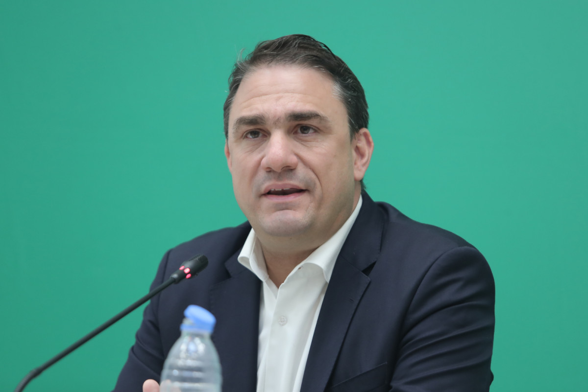 Τσουκαλάς: Για τη ΝΔ τα σκάνδαλα είναι κανονικότητα, μας καλεί να τα συνηθίσουμε