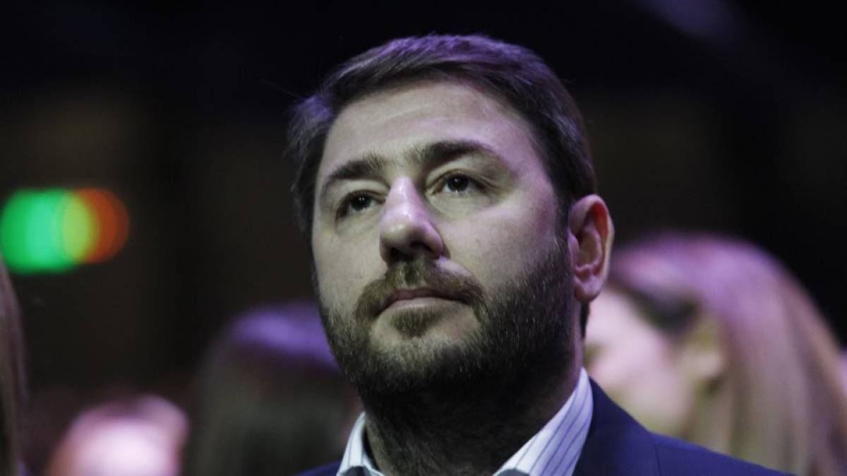 Ανδρουλάκης: Πρώτος στόχος ένα διψήφιο ποσοστό στις εκλογές