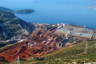 Εξαγωγικό συμβόλαιο 200 εκατ. ευρώ της ΑΛΟΥΜΙΝΙΟΝ με την Glencore
