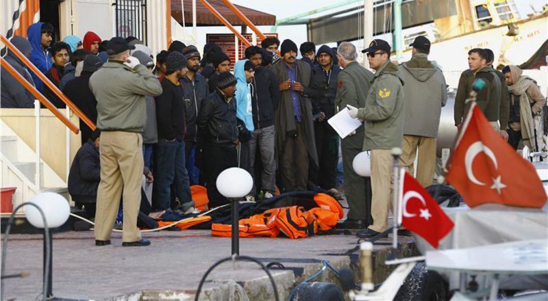 Κυβέρνηση: Επέστρεψαν στην Τουρκία 2.180 μετανάστες