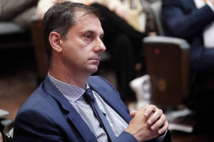 Θεοχάρης: Δεν προβλέπεται παράταση για τα POS