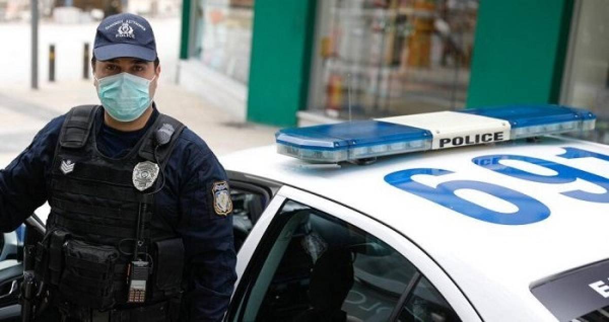 ΕΛΑΣ: 370 πρόστιμα για μάσκα και 15 παραβάσεις καταστημάτων