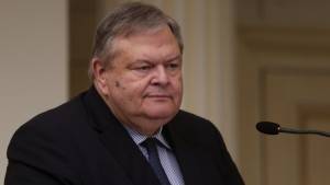 Βενιζέλος: Με απογοήτευσαν και...οι εξηγήσεις Οικονόμου για την υπόθεση Novartis