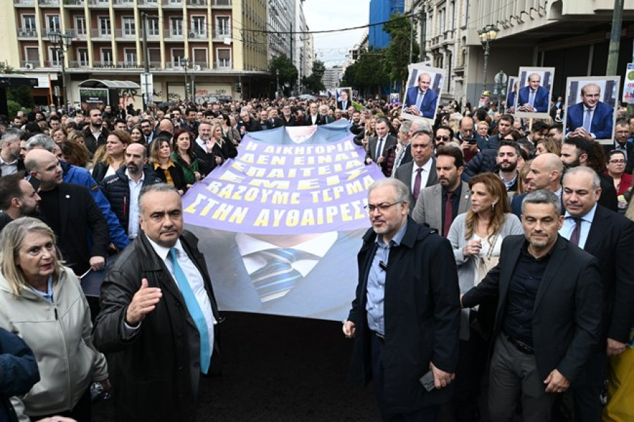 Στο δρόμο οι ελεύθεροι επαγγελματίες για τον τεκμαρτό τρόπο φορολόγησης