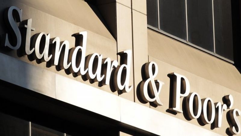 Brexit: Βαριά καμπάνα από S&amp;P-Η Βρετανία χάνει το «ΑΑΑ»