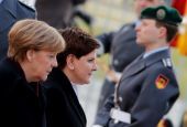 Μέρκελ: Βερολίνο και Βαρσοβία επιθυμούν τη Βρετανία εντός Ε.Ε.