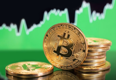 Ξεπέρασε τα $31.000 το Bitcoin- Κέρδη για τα κρυπτονομίσματα