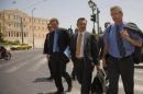 Τρόικα: Σταθεροποιείται η ελληνική οικονομία- "Καμπανάκια" για ανακεφαλαιοποίηση τραπεζών και εργασιακά