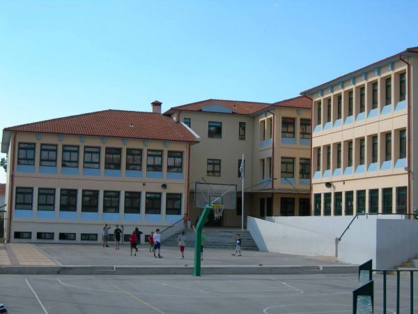 Η πρώτη ΣΔΙΤ από ΣΥΡΙΖΑ σε σχολείο στα Χανιά