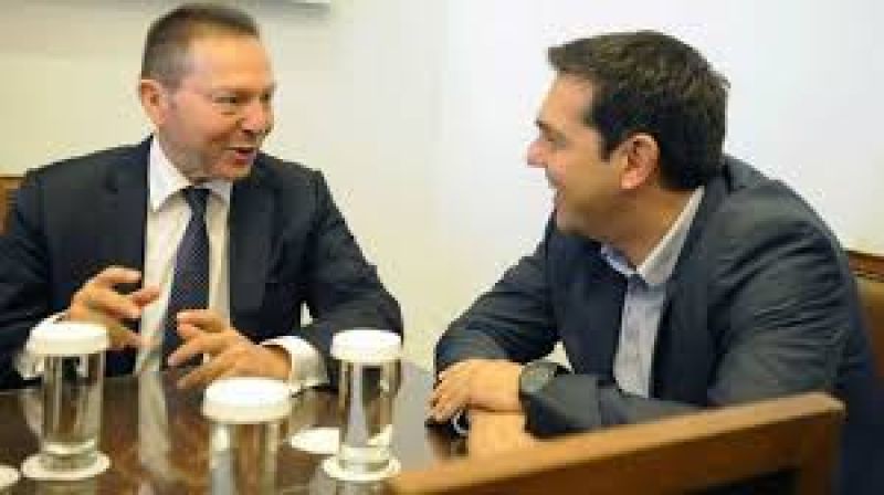 Γεύμα παρέθεσε ο Γιάννης Στουρνάρας στον Αλέξη Τσίπρα