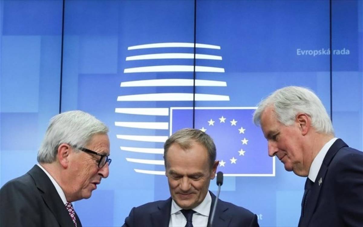 Έπεσαν υπογραφές για το Brexit-Αναμένεται επικύρωση από το Βρετανικό Κοινοβούλιο