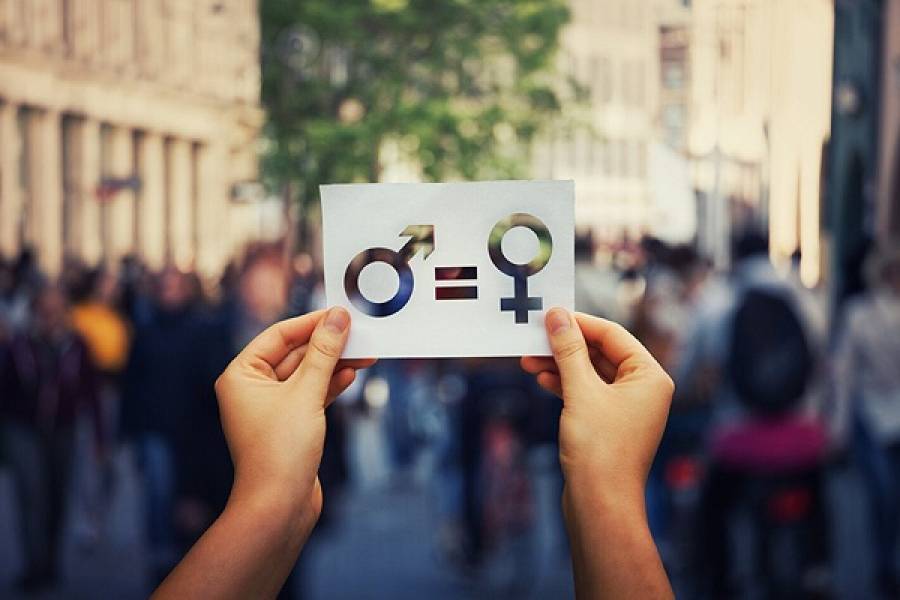 Κοινό άρθρο Δένδια- Μπορέλ-Ουρπιλάινεν: Δίνοντας προτεραιότητα στην ισότητα των φύλων