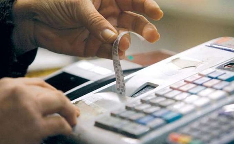 Πρόστιμα-«φωτιά» για αποδείξεις και «πειραγμένες» ταμειακές μηχανές