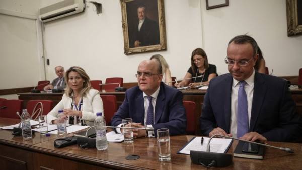 ΥΠΟΙΚ: Το σχέδιο «Ηρακλής» είναι για τράπεζες και πολίτες