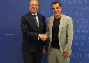 Συνάντηση Πλεύρη – Πρέσβη Ιταλίας: Στο επίκεντρο η παράνομη μετανάστευση και οι κοινές προκλήσεις