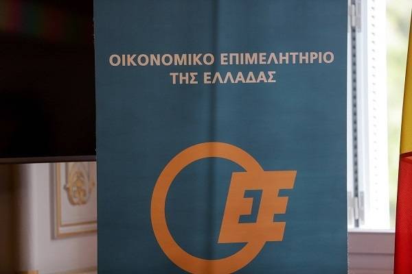 Εννέα μέτρα για τη διευκόλυνση και προστασία λογιστών και φορολογουμένων