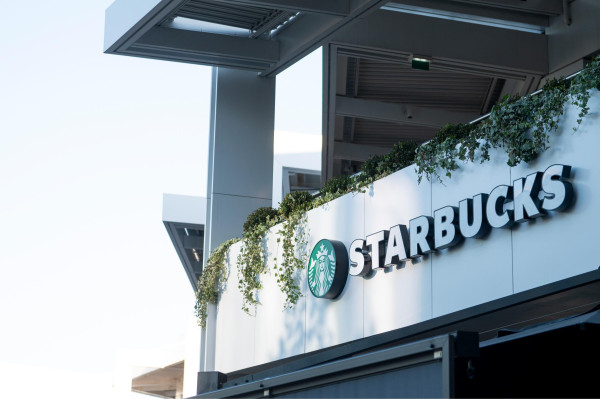 Στον Όμιλο Alshaya το δίκτυο καταστημάτων Starbucks σε Ελλάδα και Κύπρο