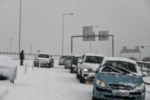 ΕΕΚΕ για εγκλωβισμούς: Τι αποζημιώσεις μπορούν να αξιώσουν οι καταναλωτές